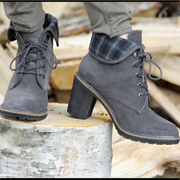 White Mountain Shoes - White Mountain Boots | Brand New in Box! 🖤